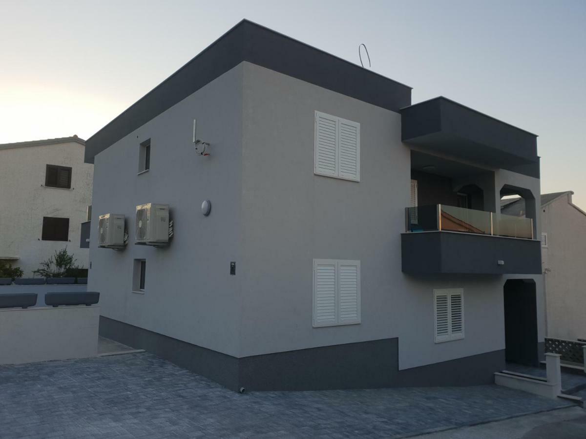 Villa Freya - Vacation House Slatine Εξωτερικό φωτογραφία