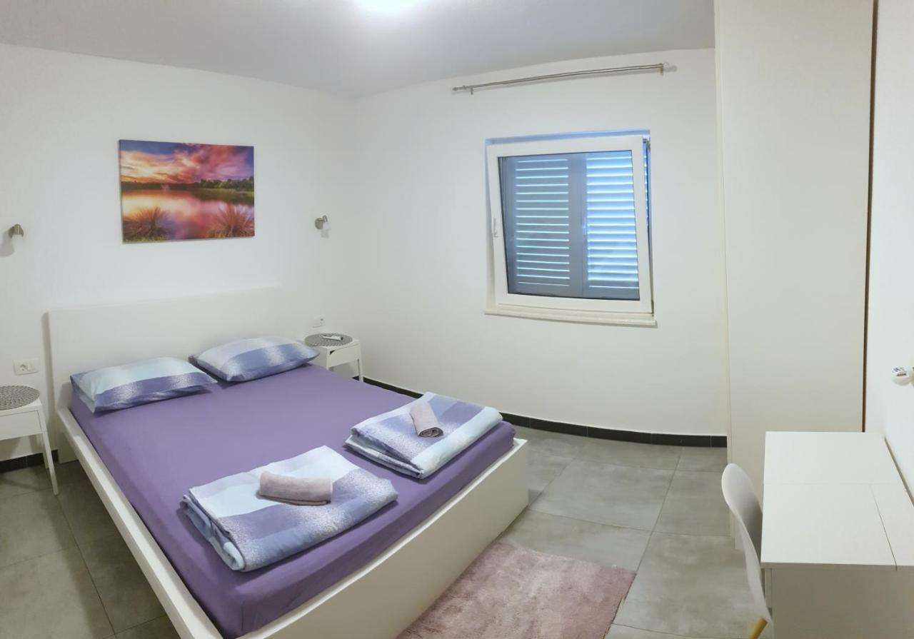 Villa Freya - Vacation House Slatine Εξωτερικό φωτογραφία